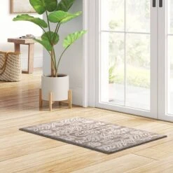 2'x3' Global Persian Style Accent Rug Gray - Threshold™