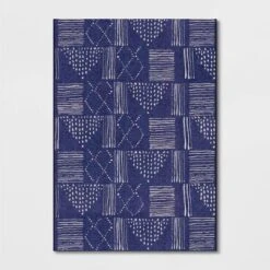 Dot Geo Outdoor Rug Indigo - Threshold™ -Threshold Home Decoration GUEST 40746daa a8ce 441e a353 0229f506952e
