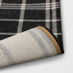 2'x3' Indoor/Outdoor Woven Tapestry Rug Black - Threshold™ -Threshold Home Decoration GUEST 54629686 3e3f 4e53 b498 53ba8d4eeb8d