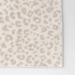 Cozy Feathery Knit Cheetah Throw Blanket Beige - Threshold™ -Threshold Home Decoration GUEST 5c06ab6a 0822 48af a581 7e0ad3d33342