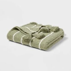 Tasseled Boucle Bed Throw - Threshold™ -Threshold Home Decoration GUEST de8e09f1 711b 4f25 a02a af1cf198db4d