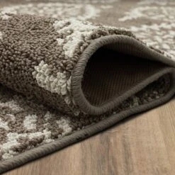 Paisley Tufted Rug - Threshold™ -Threshold Home Decoration GUEST f46a7d32 96c9 4954 b482 873f7b6d7e1b